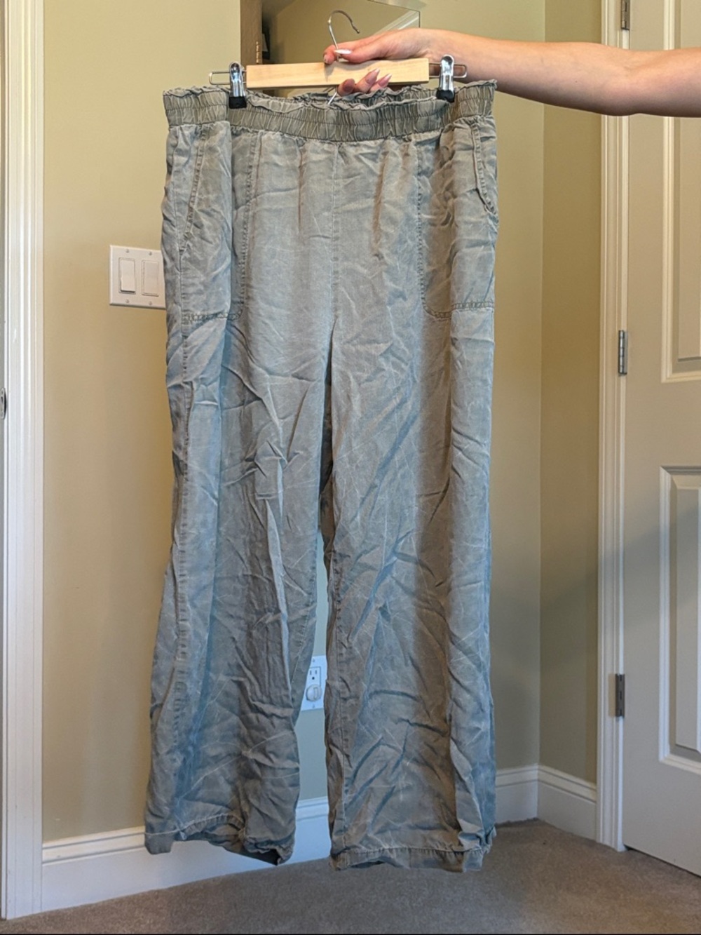 Jane and Delancey Wide-Leg Drawstring Pants - Light Sage